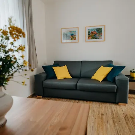 Apartment Ve Dvore Straznice